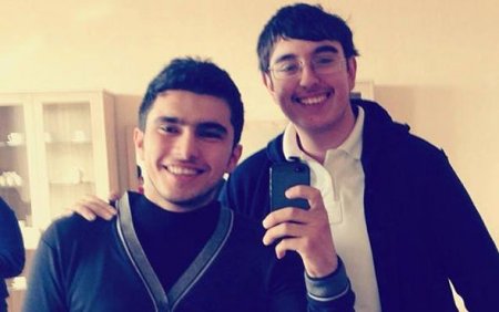 Heydər Əliyev tələbə yoldaşları ilə