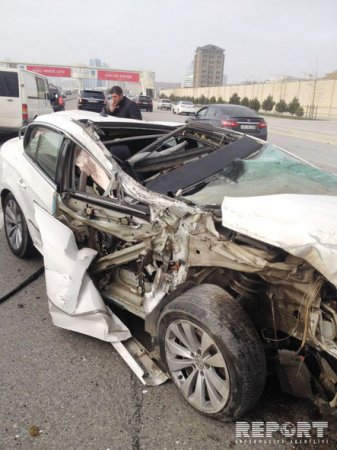 Bakıda qəza törədən “Passat”ın dövlət nömrə nişanı çıxarıldı