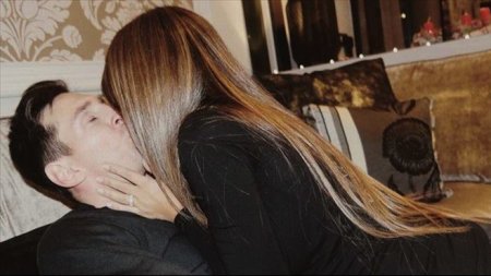 Messi üçün 14 fevral öpüşü
