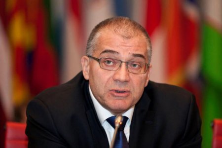 Araz Əzimov: Mənim müsahibəmdə polemika sevərlərin söylədikləri heç nə yoxdur