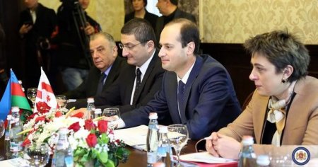 Məmmədyarov və Canelidze Tbilisidə görüşdülər