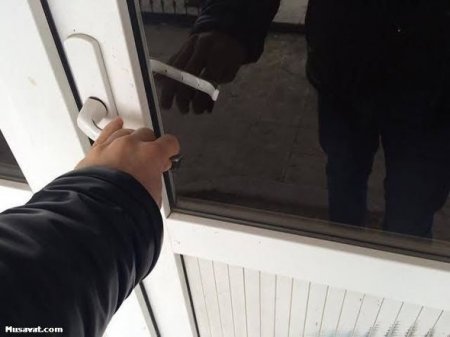 Polislərin bıçaqlandığı əxlaqsızlıq yuvası bağlandı