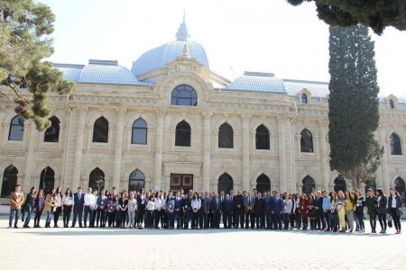 “Gəncə Avropa Gənclər Paytaxtı 2016 GDU tələbələrinin I könüllülük Qış Məktəbi”nin açılış mərasimi keçirilib