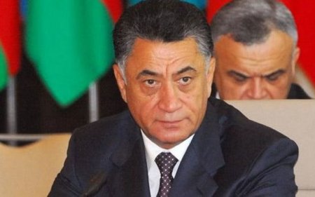 Ramil Usubov rəis və müavinlərini vəzifəsindən azad etdi
