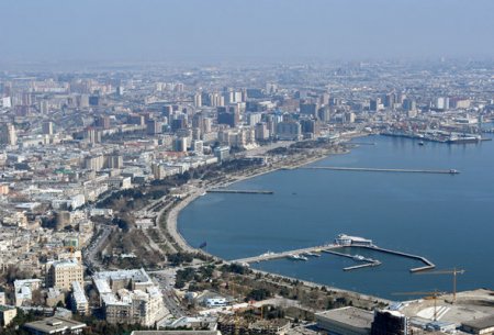 Bakı Buxtasında yerləşən sənaye müəssisələri köçürüləcək