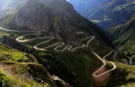 Ağsu aşırımında yol genişləndiriləcək