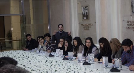 Kənan M.M: "Yerli telekanallar 2 il məni rədd etdilər"