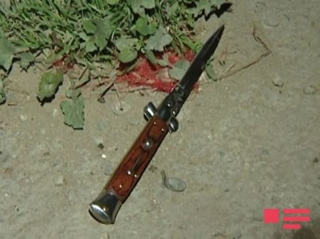Bakıda iki qardaş bıçaqlandı