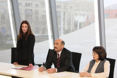 Azərbaycan Xalça Muzeyinə yeni direktor təyin olundu