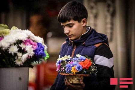 Azərbaycan xanımları 8 Mart bayramını qeyd edirlər