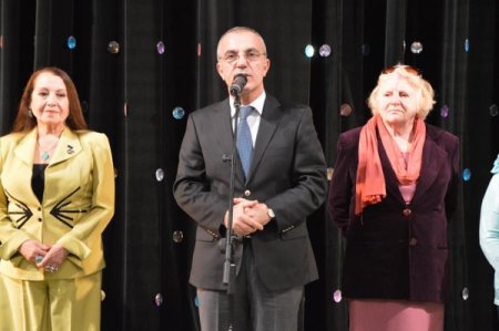 Teatrın 143 yaşı Azərbaycan Dövlət Gənc Tamaşaçılar Teatrında qeyd olundu