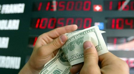 ANALİTİKLƏR: “Azərbaycanda dollar ucuzlaşacaq”