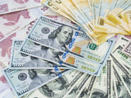 Dolların məzənnəsi 1,50 manata düşdü