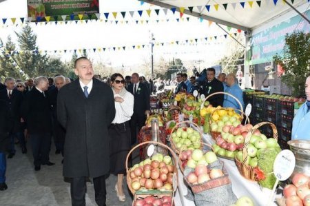 İlham Əliyev: Dövlət sektorunda 30 minə yaxın yeni iş yeri açılıb