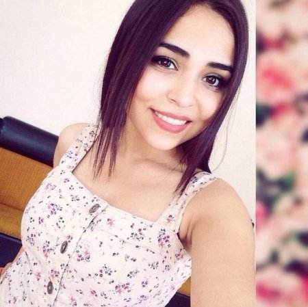 Azərbaycanlı qız Rusiyada ən gözəl tələbə seçildi