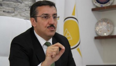 Türk nazir Belçika terrorundan son anda xilas olub