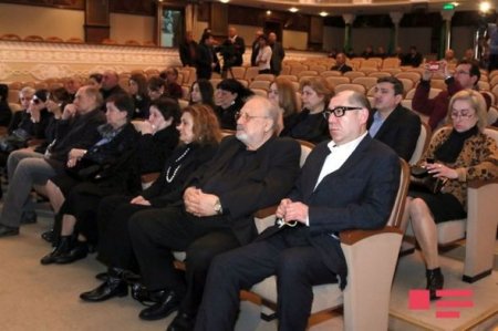 Xalq yazıçısı ilə vida mərasimi keçirilir