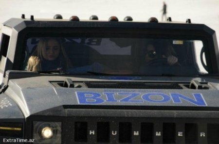 6 təkərli “Hummer” Bakı-Quba yolunda belə yandı