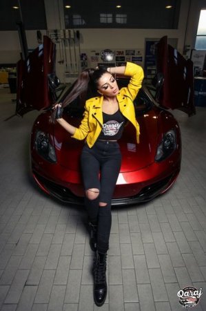 “QarajPro”nun aparıcısı Kamilla Babayeva ilə FOTOSESSİYA