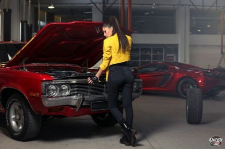 “QarajPro”nun aparıcısı Kamilla Babayeva ilə FOTOSESSİYA