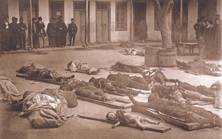 1918-ci il mart qırğınlarından dəhşətli görüntülər