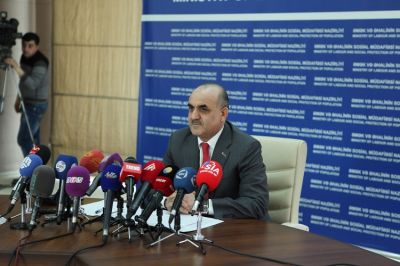 Nazir şəhid ailələrinə olunacaq yardımları AÇIQLADI