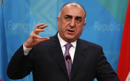 Nazir cəbhədəki gərginliklə bağlı telefon danışıqları apardı