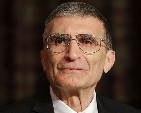 Türk nobelçi: “Məqaləmi rədd etdilər”