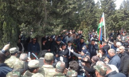 Sumqayıtda daha bir şəhid torpağa tapşırıldı