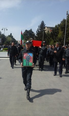 Sumqayıtda daha bir şəhid torpağa tapşırıldı