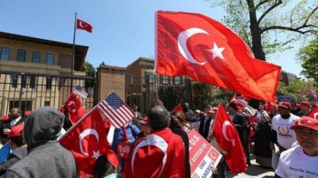 ABŞ-da ermənilərin qondarma erməni soyqırımı iddialarına cavab