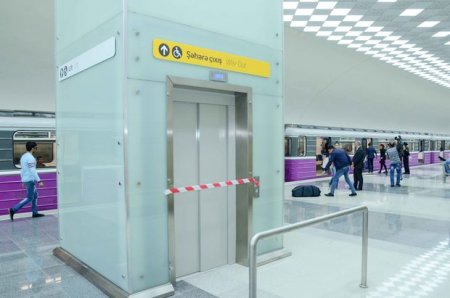 Sərnişinlər “Avtovağzal” stansiyasının liftini qırdılar