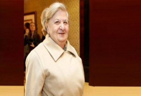 Saakaşvilinin nənəsi nəvəsindən danışdı