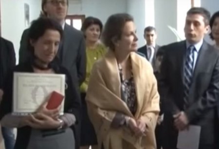 Şəkili müəllimə “Qırmızı kitab”a düşdü