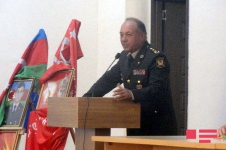 “İgidliyə görə” medal şəhidin anasına təqdim olundu