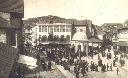 Yüz il öncənin Şuşası