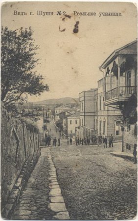 Yüz il öncənin Şuşası