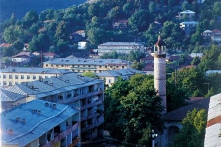 Şuşa işğaldan əvvəl və sonra