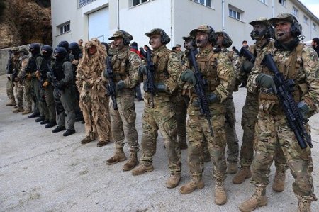 Türk xüsusi təyinatlıları Suriyaya girdi
