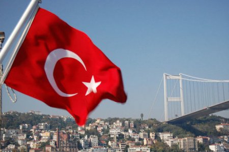 Türkiyədə deputatların toxunulmazlığı ləğv edilə bilər