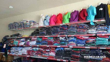 Cinayətkarlar polis zabiti geyimində