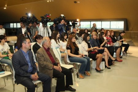 “Şekspir Xalçası” müsabiqəsinin mətbuat konfransı keçirilib