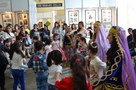 “Gənc memarların xəyalları” adlı tədbir-sərgi keçirildi