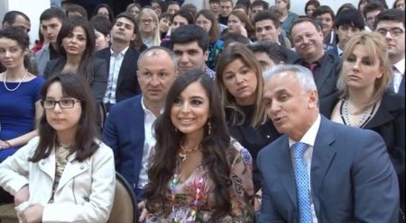 Leyla Əliyevaya MDHİU-nun fəxri professoru diplomu təqdim olundu