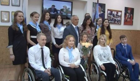 Leyla Əliyevaya MDHİU-nun fəxri professoru diplomu təqdim olundu