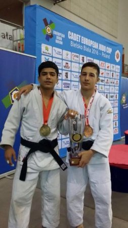 Avropa kubokunda ilk gün: 3 qızıl və 4 bürünc medal