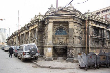 “Sovetski”də bəzi obyektlər tarixi abidələrin siyahısından çıxarıldı