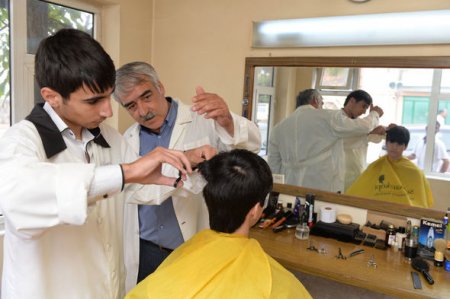 RİİB kimsəsiz uşaqlar üçün peşə kursları təşkil edib