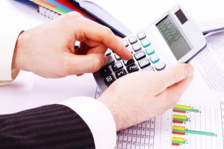 Azərbaycanlılar 4 ayda 372 milyon manat kredit ödədi