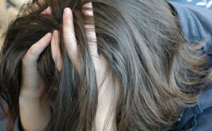 Nişanlısının anası ilə yatan gəncin başı bəlada